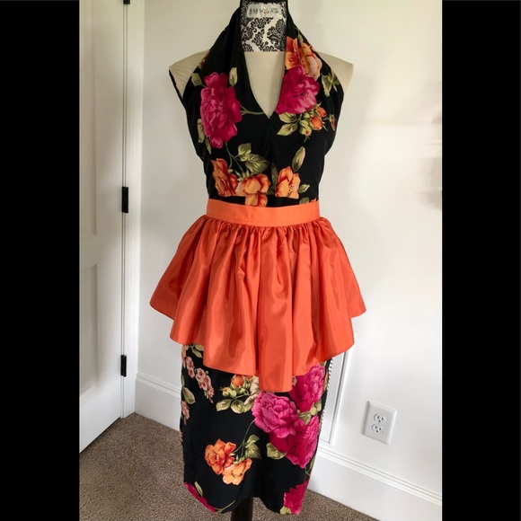 VTG 90's/50's Black bright lg. floral halter dress & Peplum apron size 4 petite - Picture 8 of 17